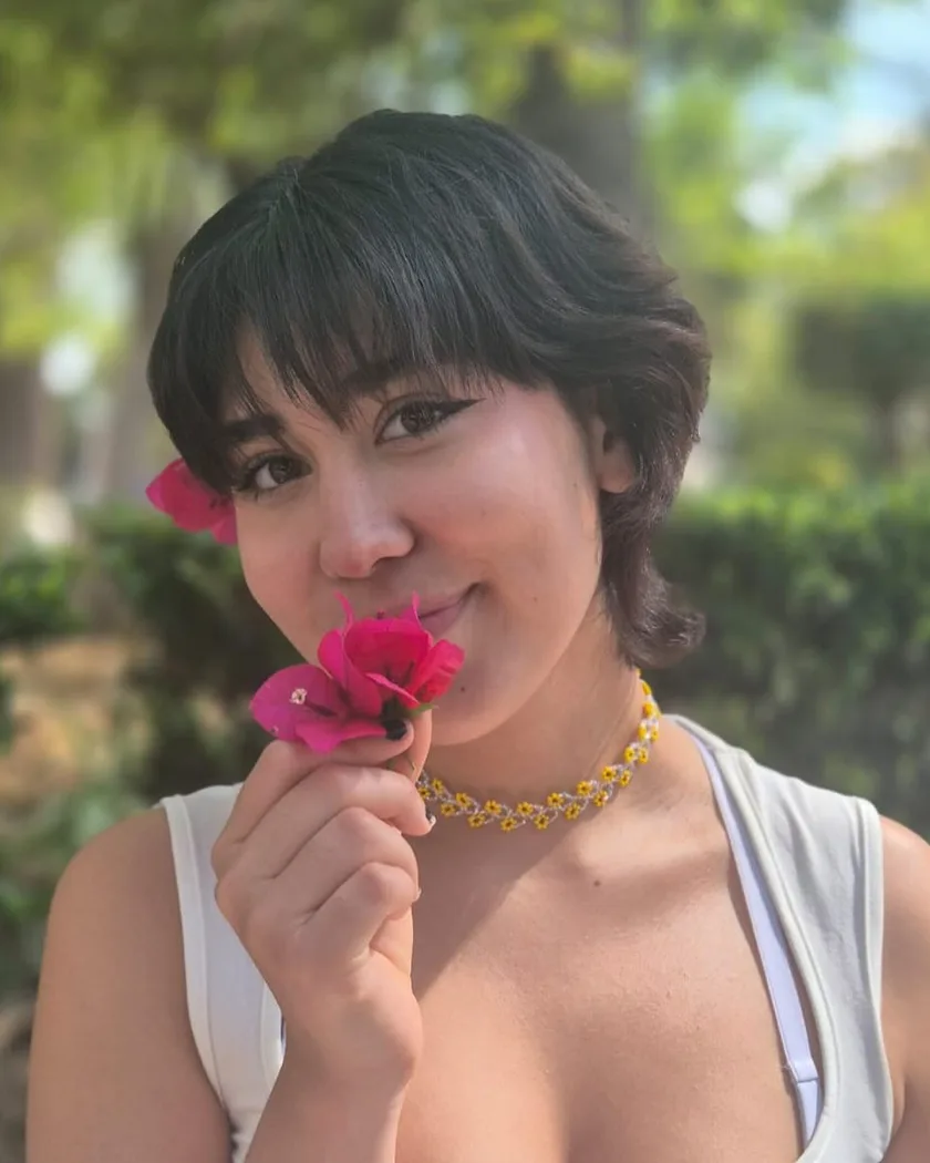Sofia, profesora de LET Junior